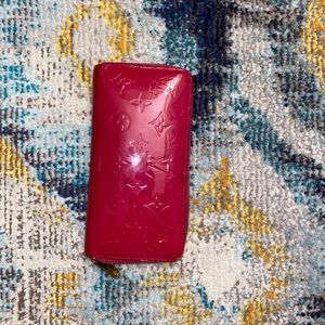 Louis Vuitton Zippy Wallet